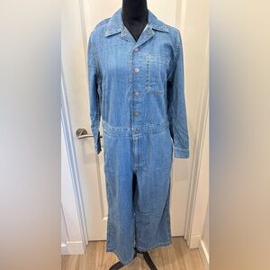 NWT Levi’s lightweight long sleeve blue Denim Jumpsuit - S or L